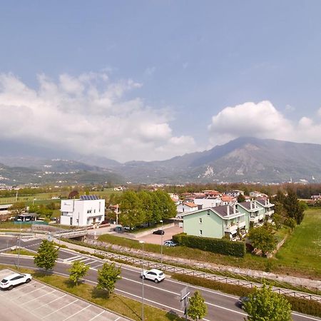 Piazza Lira Schio Residence エクステリア 写真