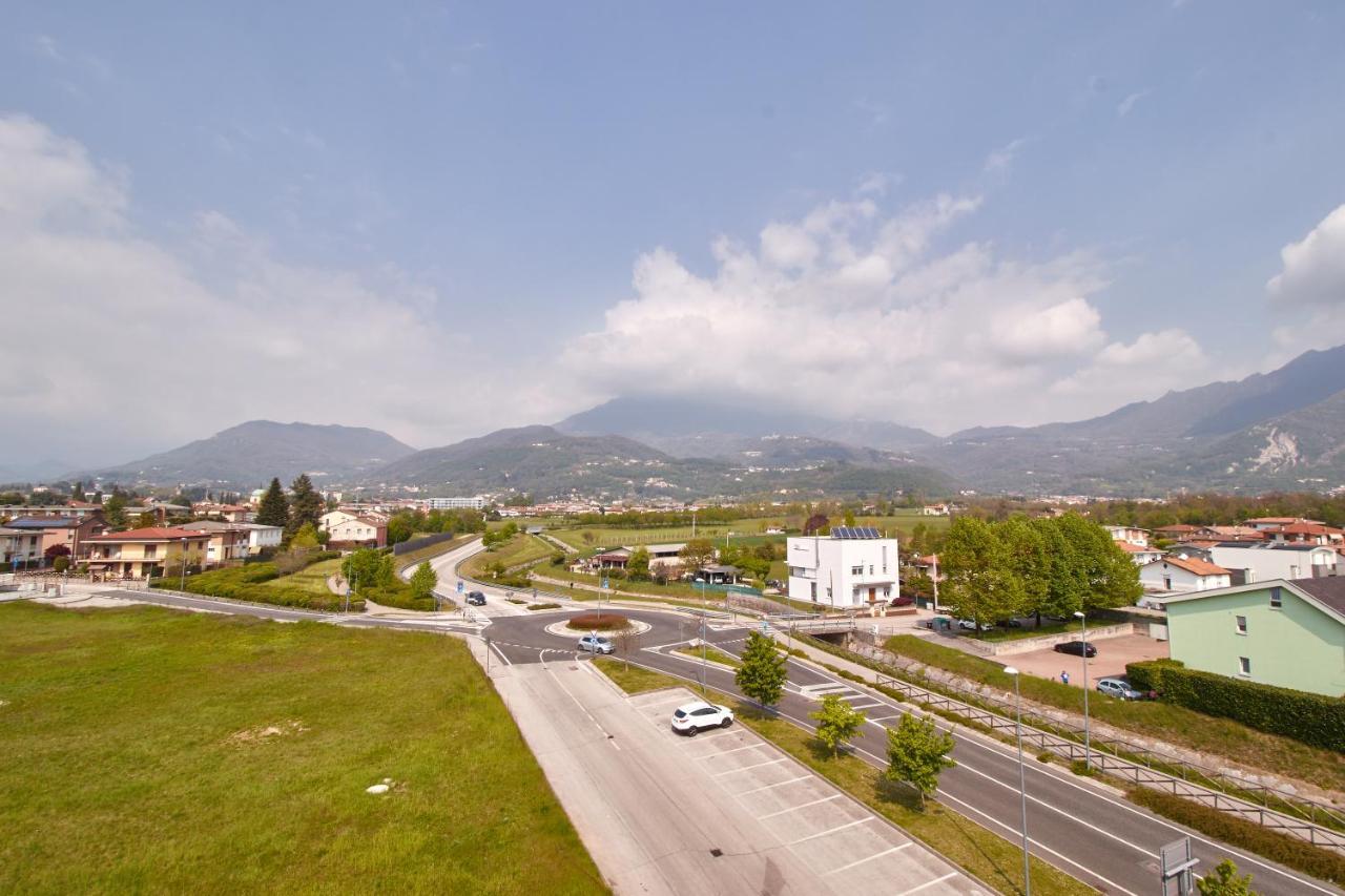 Piazza Lira Schio Residence エクステリア 写真